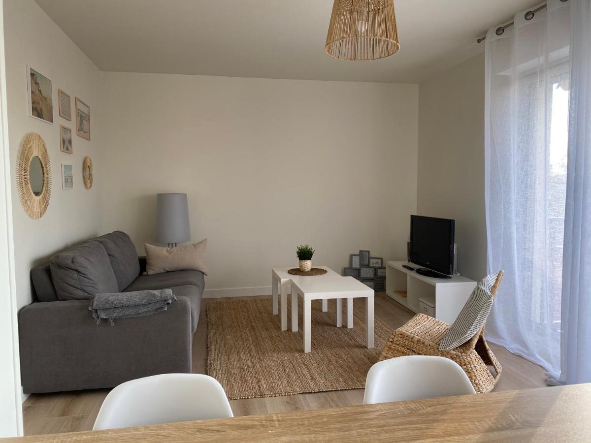 Hyper Centre - 2 Pieces Tout Confort - Terrasse - Ascenseur - Cabourg Esterno foto