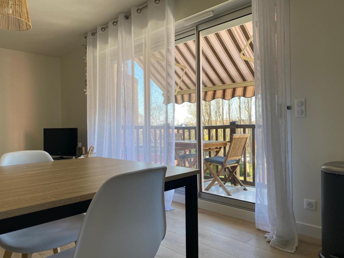 Hyper Centre - 2 Pieces Tout Confort - Terrasse - Ascenseur - Cabourg Esterno foto